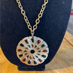 Vintage Trifari Pendant and gold tone necklace